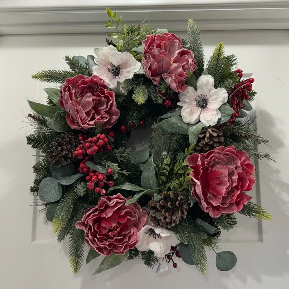 NWT Hand Crafted Winter 12” Wreath Red, White, and Green Pine Cones and Berries